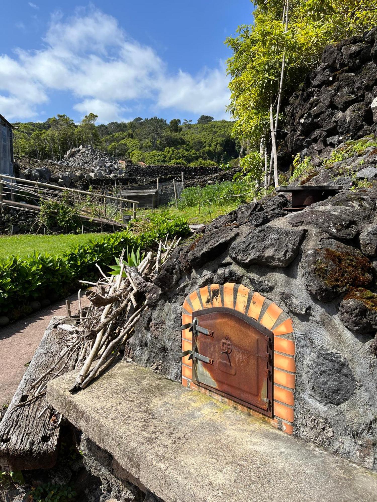 Pico Formoso Vinea Lava Alojamentos Pico Prainha  Exteriör bild