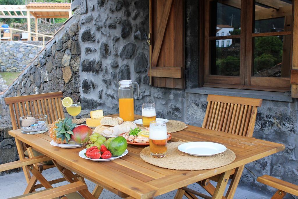 Pico Formoso Vinea Lava Alojamentos Pico Prainha  Exteriör bild
