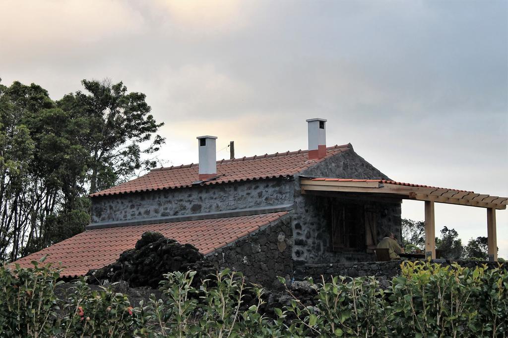 Pico Formoso Vinea Lava Alojamentos Pico Prainha  Exteriör bild